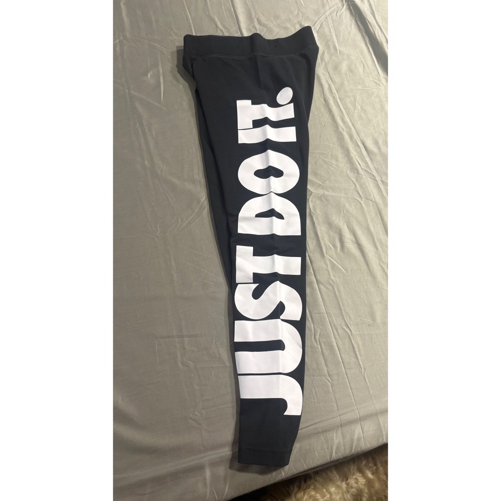 Nike Sportswear Womens Just Do It Graphic Legging Black White Size M 56323-05553